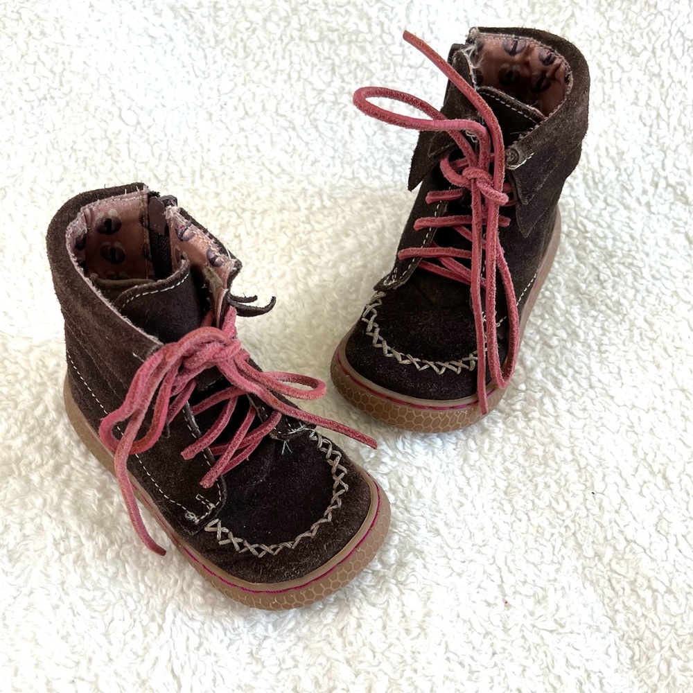 Livie & Luca Hopper Suede Boots Brown Size 6